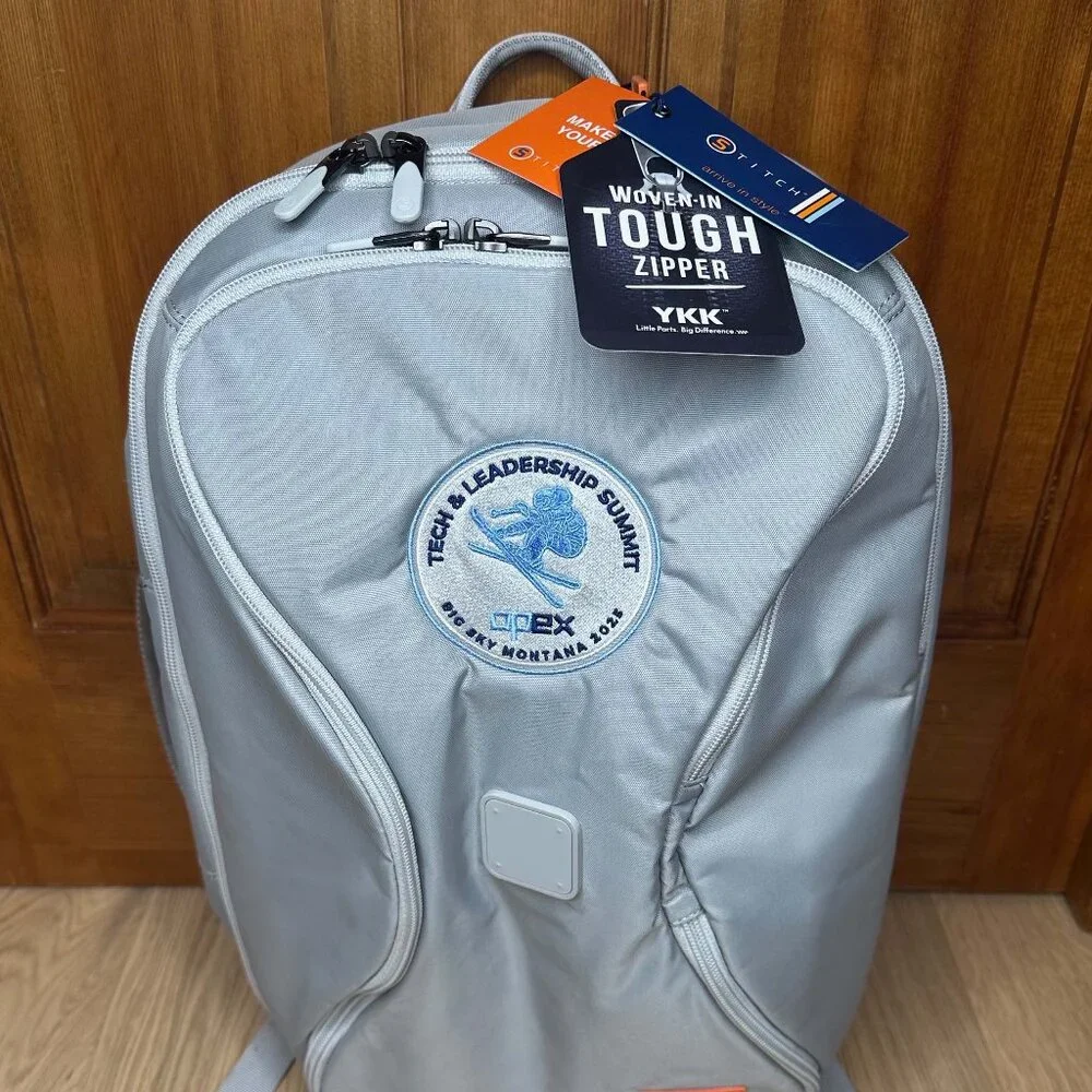 NWT Stitch Golf The Day Traveler Backpack LtGray